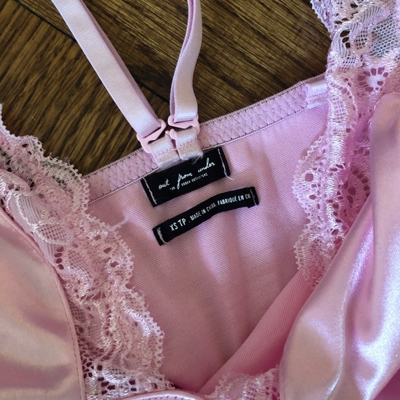 URBAN OUTFITTERS PINK SATIN BODYSUIT - Picture 2 of 3